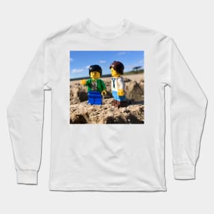 Two Minifigures at the Beach in the Sand Long Sleeve T-Shirt